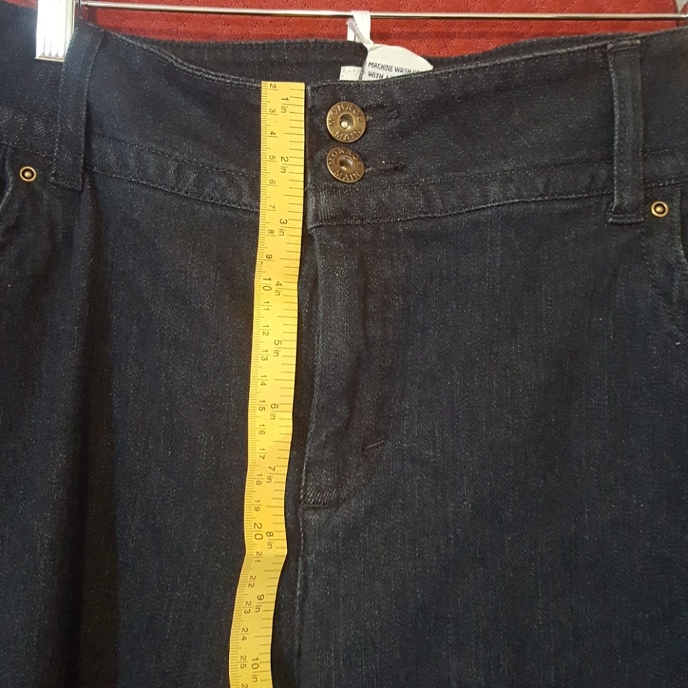 Jeans - Picture 3 of 6